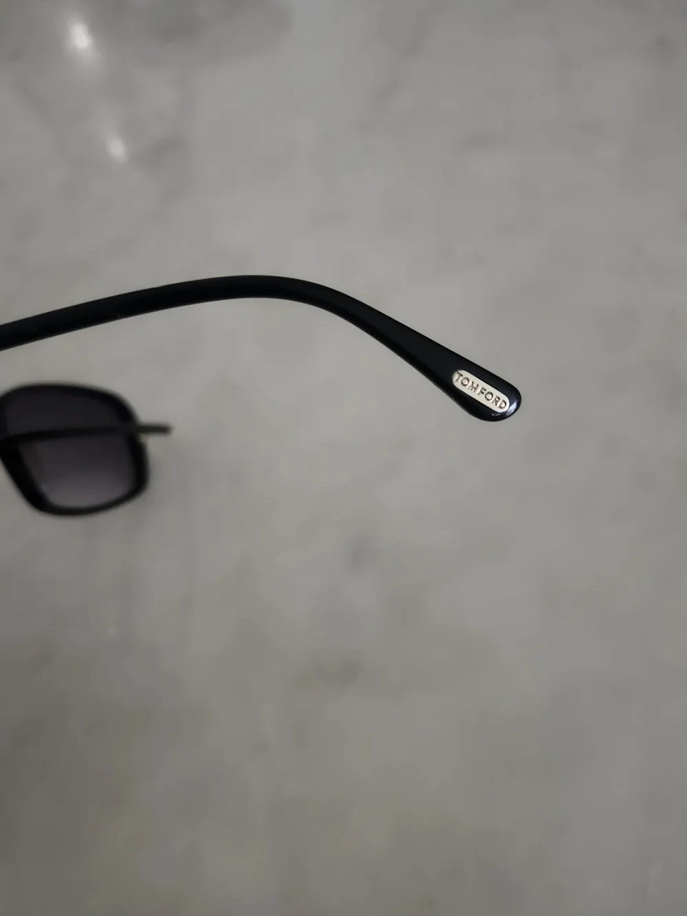Tom Ford Women's Black Rectangle Sunglasses - Black Lenses